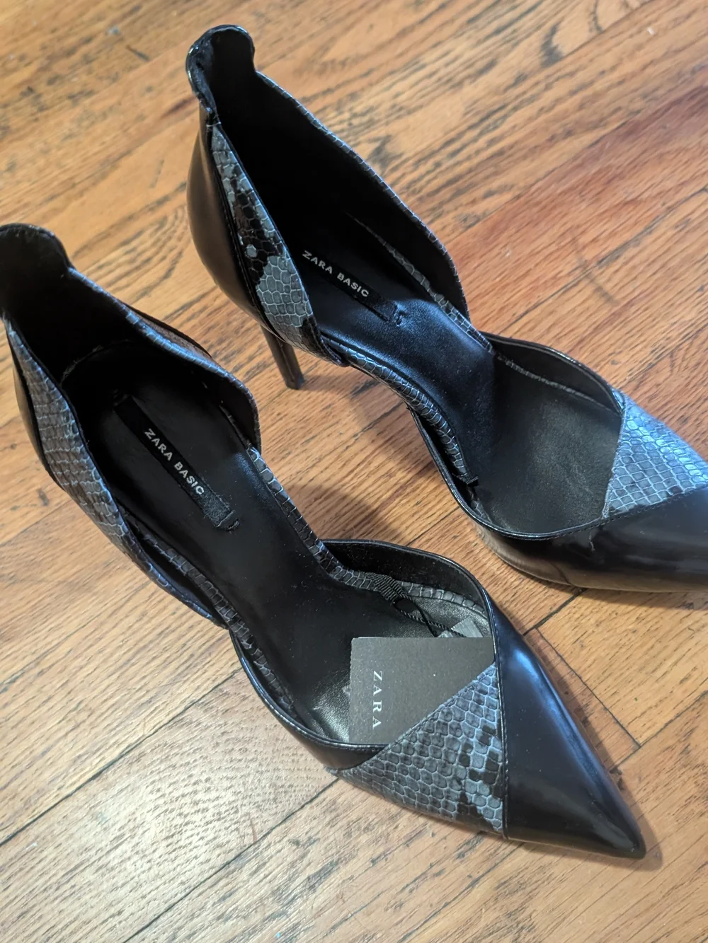Zara Black Pointed Stiletto Pumps with Snake-Print Panels